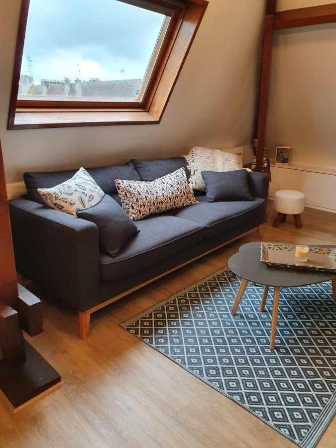 Bel Appartement Ensoleille En Ville Pont-Évêque Kültér fotó